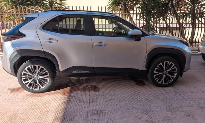 Toyota Yaris Cross 1.5 HYBRID 116cv E-CVT LOUNGE