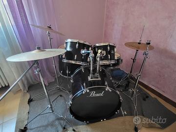 Batteria acustica Pearl Road Show