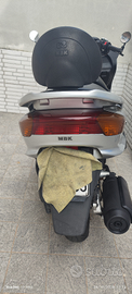 Vende scooter 250