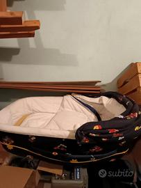 Set per neonati: passeggino, ovetto e marsupio