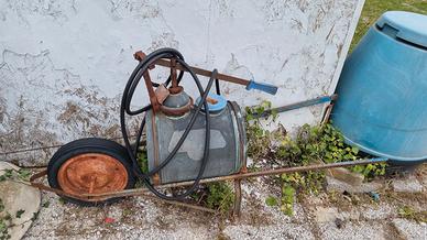 Carriola irroratrice da giardino 