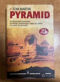 Pyramid Libro