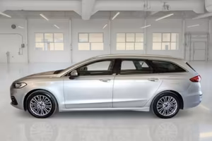 FORD Mondeo 2.0tdi TITANIUM,km 39000 certificati