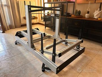 Postazione sim racing artigianale in profilati
