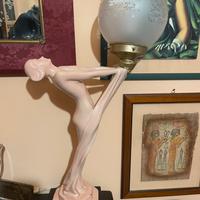 Lampada-scultura in stile Art Déco