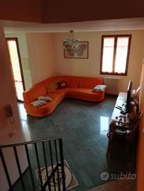 Casa quadrifamigliare