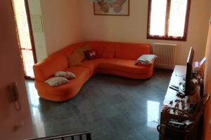 Casa quadrifamigliare