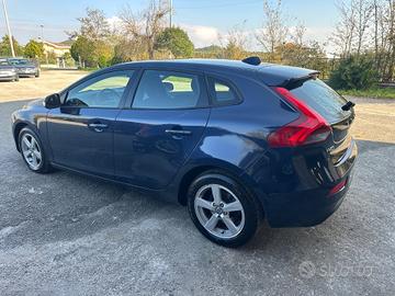 Volvo V40 D2 1.6 diesel