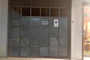 Posto auto in garage