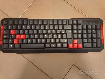 Tastiera da gaming o ufficio 