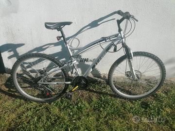 Mountain bike 28"