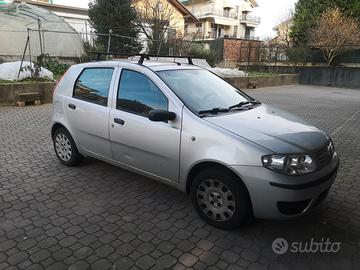 Fiat punto classic 5 porte active Gpl NEOPATENTATI