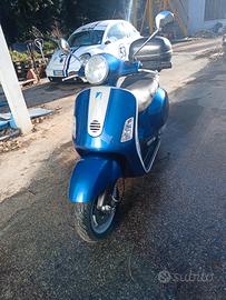 vespa GT200 