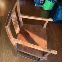 Sedia in legno antico