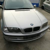 Cofano BMW 320 del 2000