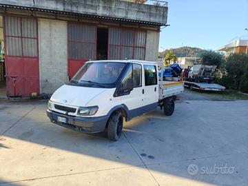 Ford Transit 6 posti
