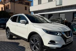 Nissan Qashqai 1.5 dCi N-Connecta
