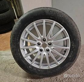 Pneumatici e cerchi in lega