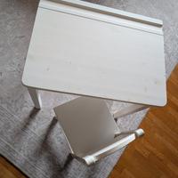 Scrivania e sedia per bambini Ikea Sundvik 60x45