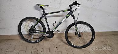 BICICLETTA MOUNTAIN BIKE KTM Chicago 26
