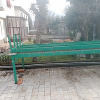 Tavolo da giardino in ferro con panche