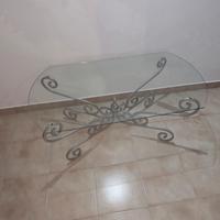 tavolino in vetro e ferro battuto 