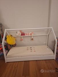 Letto montessori con materasso