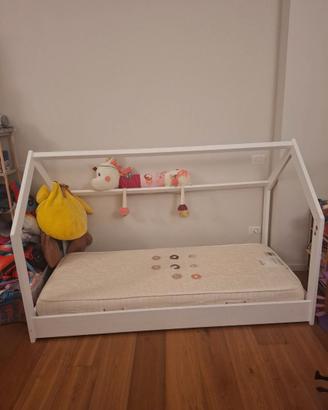 Letto montessori con materasso