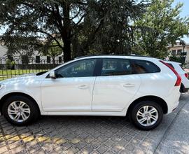 Volvo xc60 (2017-->) - 2017