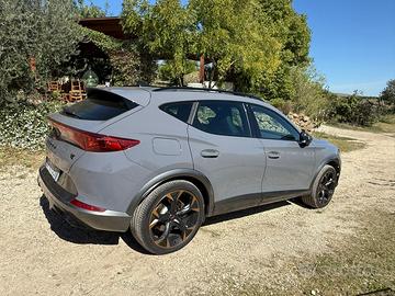 Cupra Formentor VZ plug-in hybrid full optional
