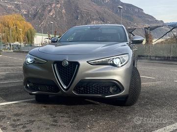 Alfa Romeo Stelvio 2.2d Veloce Q4 210cv