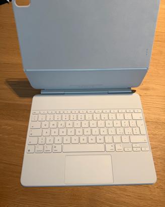 Magic Keyboard per iPad Air 13" Italiano