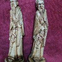 statuette 