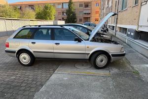 Audi 80 avant con carrello omologato
