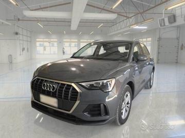 AUDI Q3 35 TDI S tronic Business