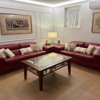 Divani in pelle rossa