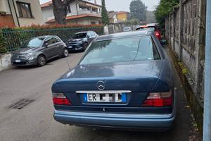 Mercedes E200 W124 del 93 16v  *metano*