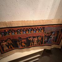 Papiro egiziano dipinto a mano