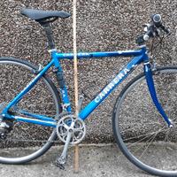 Bicicletta da corsa CARRERA