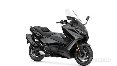 Yamaha T-max 560 tech max tech black