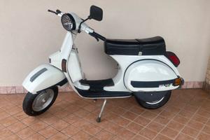 Vespa Px