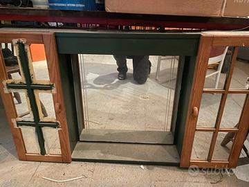 Coppia di armadietti per bagno con specchi e luci