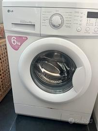 Lavatrice LG INVERTER Direct Drive 6kg