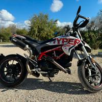 Ducati hypermotard 939