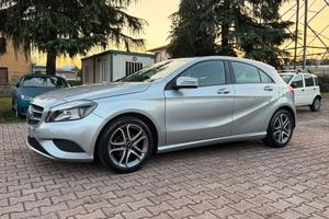 Mercedes-benz A 180 CDI Executive SENSORI PDC OK N