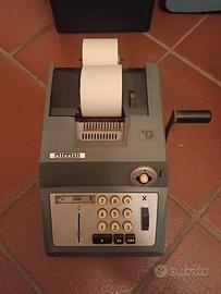 calcolatrice Olivetti a manovella