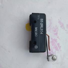 Finecorsa BZ-2RL204 leva a rullo 15A