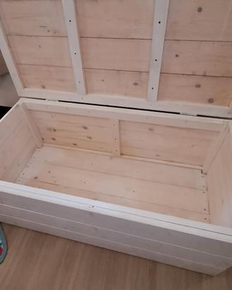 Cassa multifunzione in legno