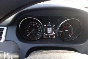 lend rover discovery sport