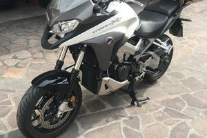 Honda Crossrunner 800